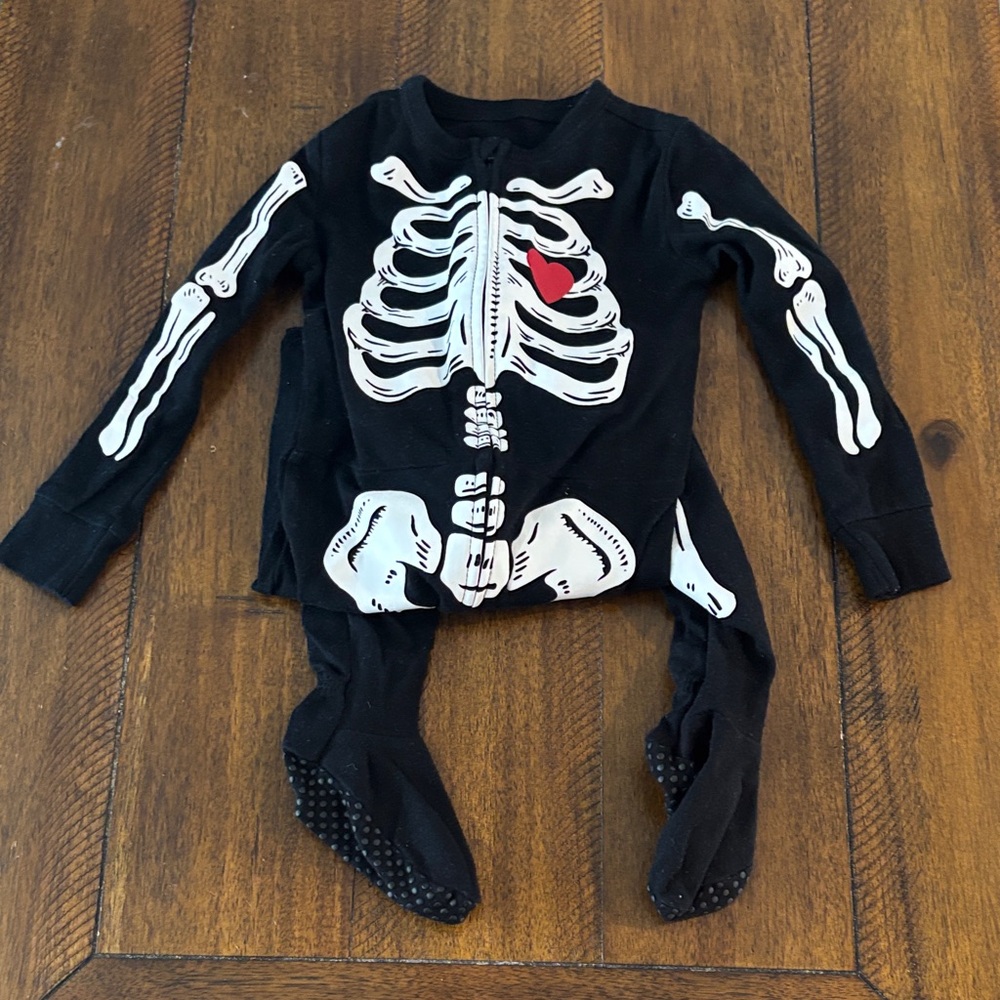 Old Navy Black Skeleton Kids Pajamas